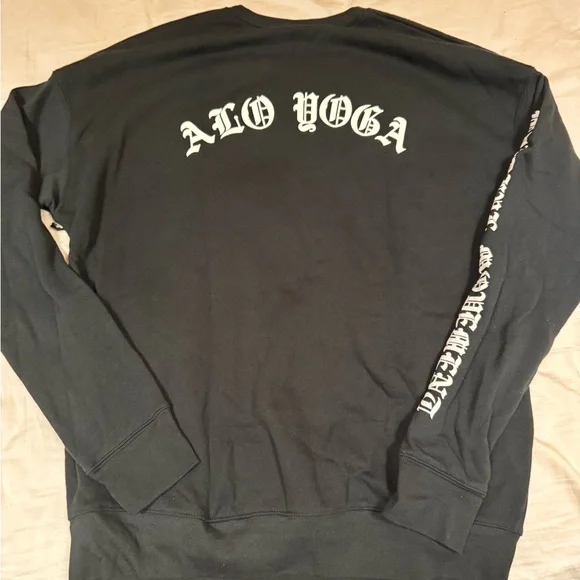 ALO Yoga Rare Black Vantage Crewneck sweater, mindful movement logo, size large - Picture 3 of 6